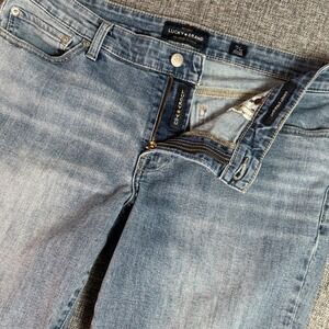 Women Lucky Brand Jeans | Size 14/32 | Blue Sweet Straight Light Wash Denim